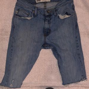 Vans cut jeans
